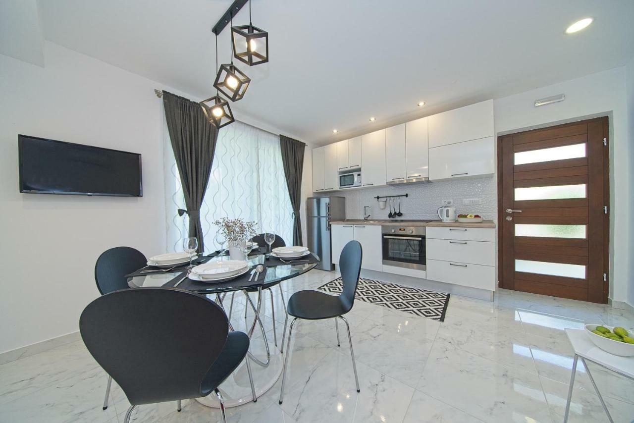 Apartment Marangun Ston