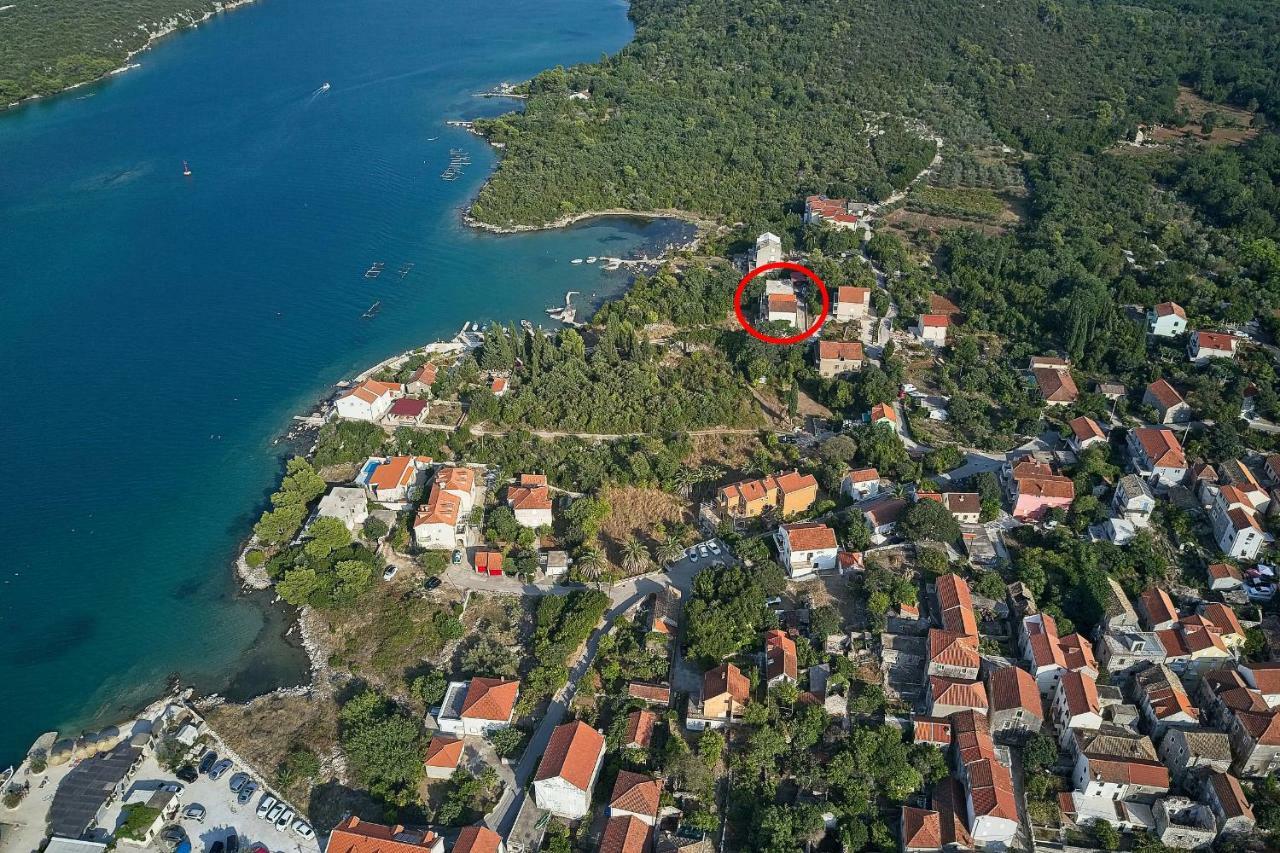 Marangun * Ston